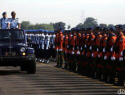 Gaji dan Tunjangan TNI 2025: Rincian Lengkap Beserta Gaji Ke-13