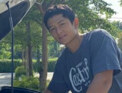 Kesederhanaan Rio Haryanto: Naik Motor Murah Menuju Salat Jumat
