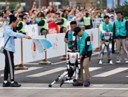Lomba Maraton Robot Humanoid Pertama di Dunia Digelar di Tiongkok