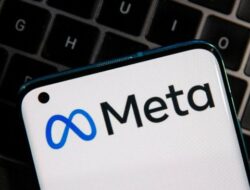 Meta Manfaatkan Data Facebook-Instagram untuk Perbaikan AI Canggih