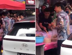 Pelatih Timnas, Shin Tae-yong, Tampil Sederhana dengan Batik Saat Buka Puasa