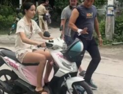 Pesona Lisa BLACKPINK Mengendarai Honda BeAT: Aura Bintang Terpancar