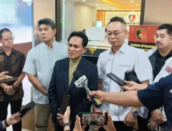 Polemik Ijazah Jokowi: Roy Suryo dan Dua Lainnya Dilaporkan Polisi