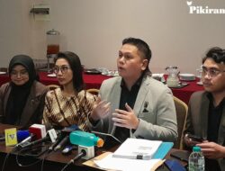 Revolusi Digital: Transformasi Bisnis dan Tantangan Era Modern